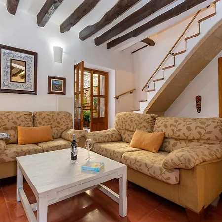 Townhouse La Fresqueta By Homevillas360 Pollença
